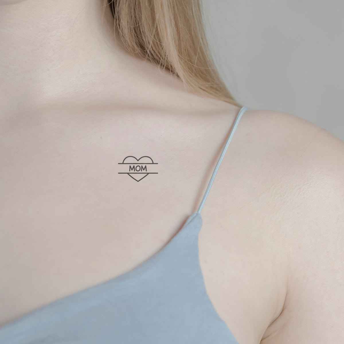 Schriftzug Tattoo Herz für Mama von minink, der Marke für temporäre Tattoos.