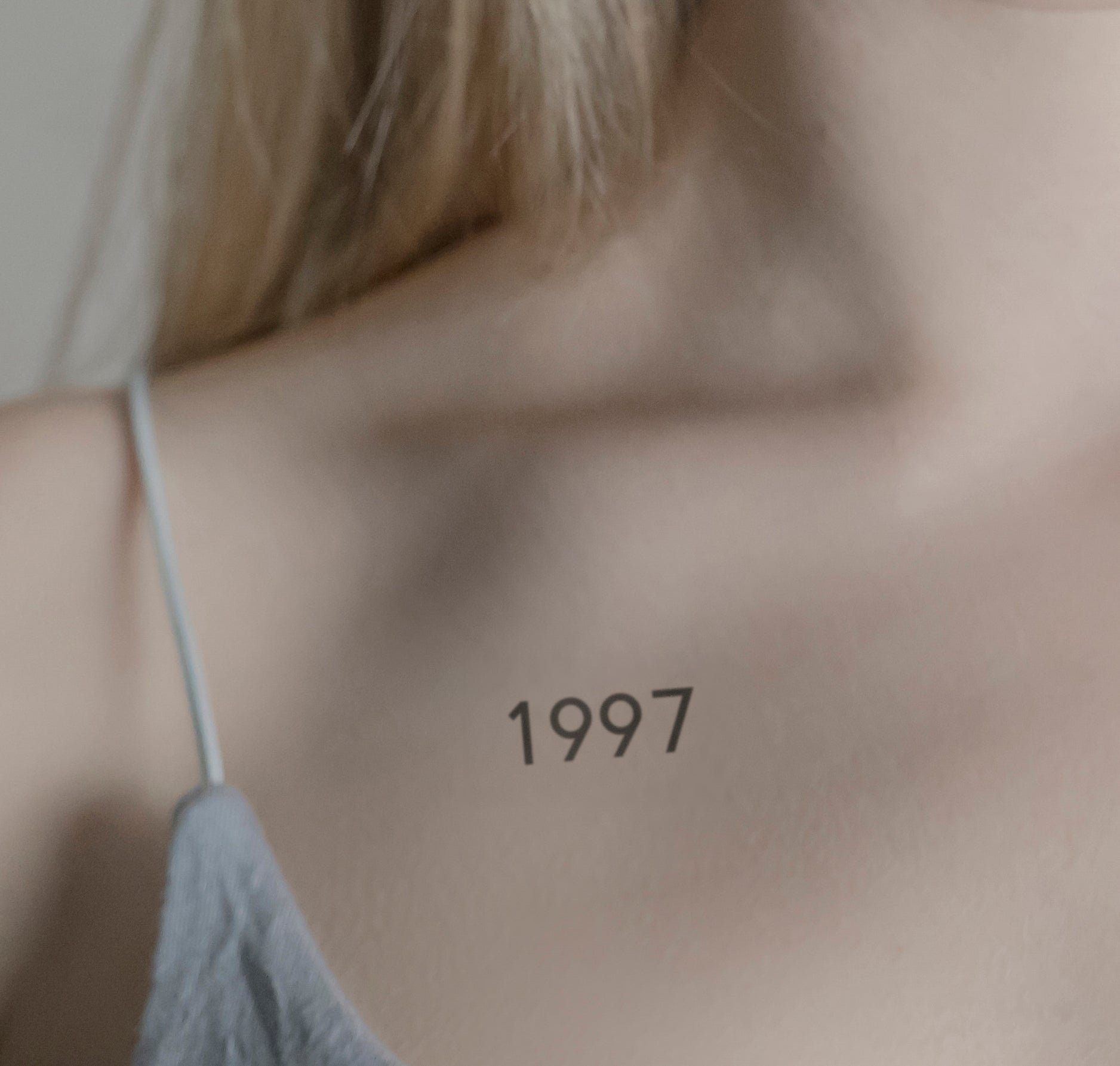 Zahlen Tattoo Geburtsjahr 1997 von minink, der Marke für temporäre Tattoos.