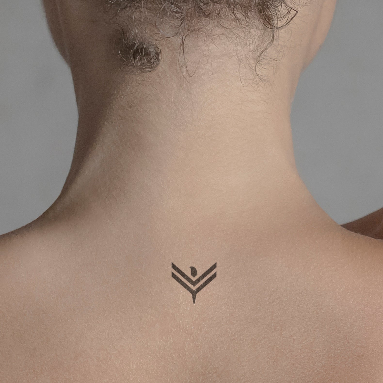 Arrow with Circles - Arrow with Circles Temporary Tattoos | Momentary Ink