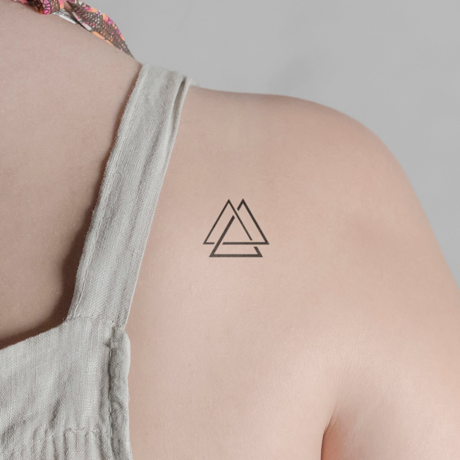 15+ Simple Triangle Tattoos